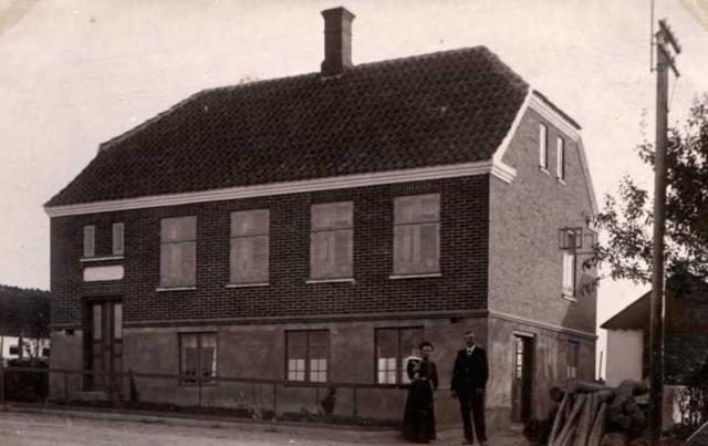 Ingeborg og Anders Bladsen - Havnebyen - ca. 1913 (B222)
