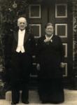 Anna og Lars Jacobsen - Strandvej 28, Gudmindrup - sølvbryllup 1947 (B309)