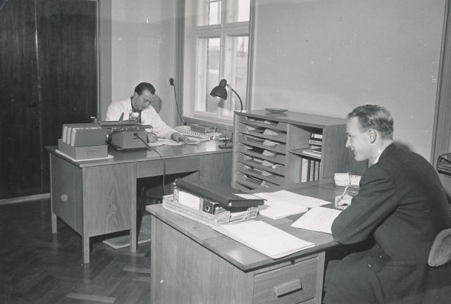 Kontorlokaler ca. 1957 (B92417)