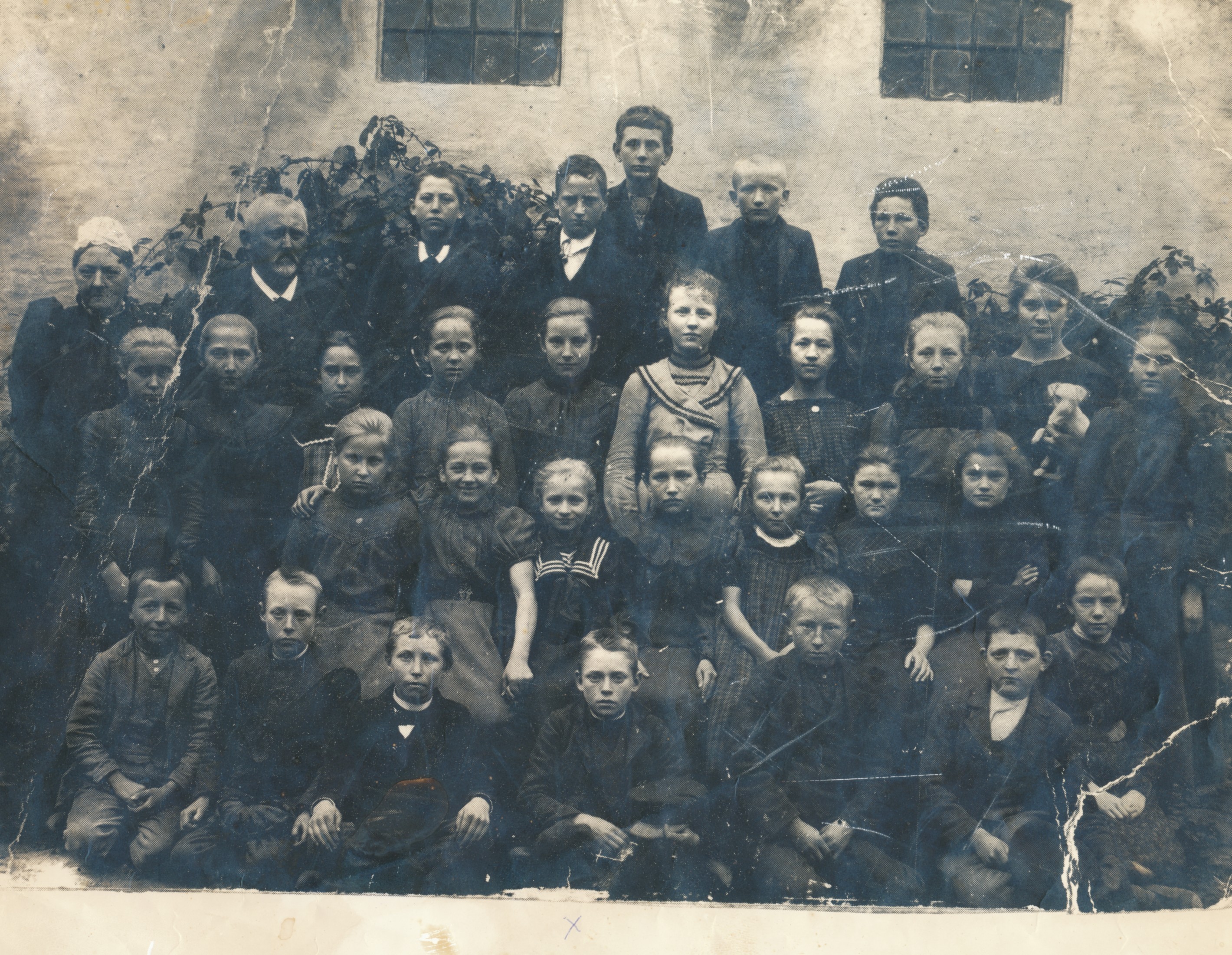 Bjergesø skole. Elevbillede - ca. 1900 (B5818)