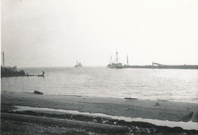 Havnen anlægges - 1965 (B6301)