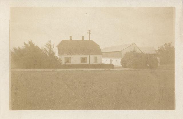 Stenagergård i Svinninge - sommeren 1933 (B6758)