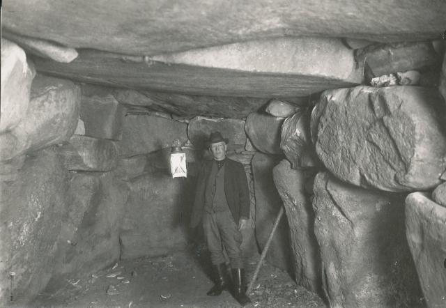 Søndre gravkammer i Troldhøjen (B6989)