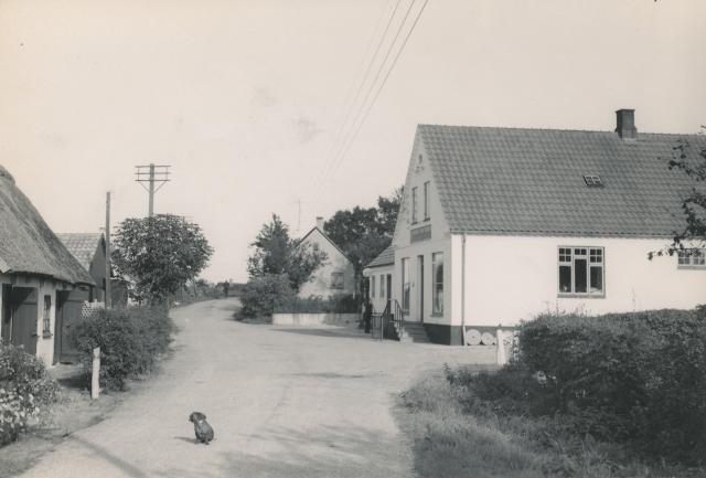 Unnerud Brugsforening - ca. 1930 (B7182)