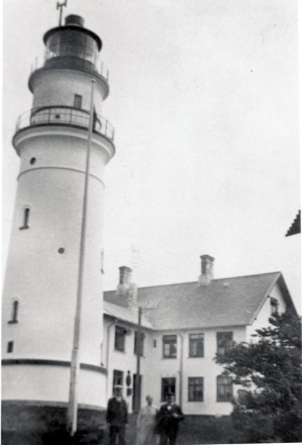 Ved Hesselø Fyr - ca. 1900 (B7862)