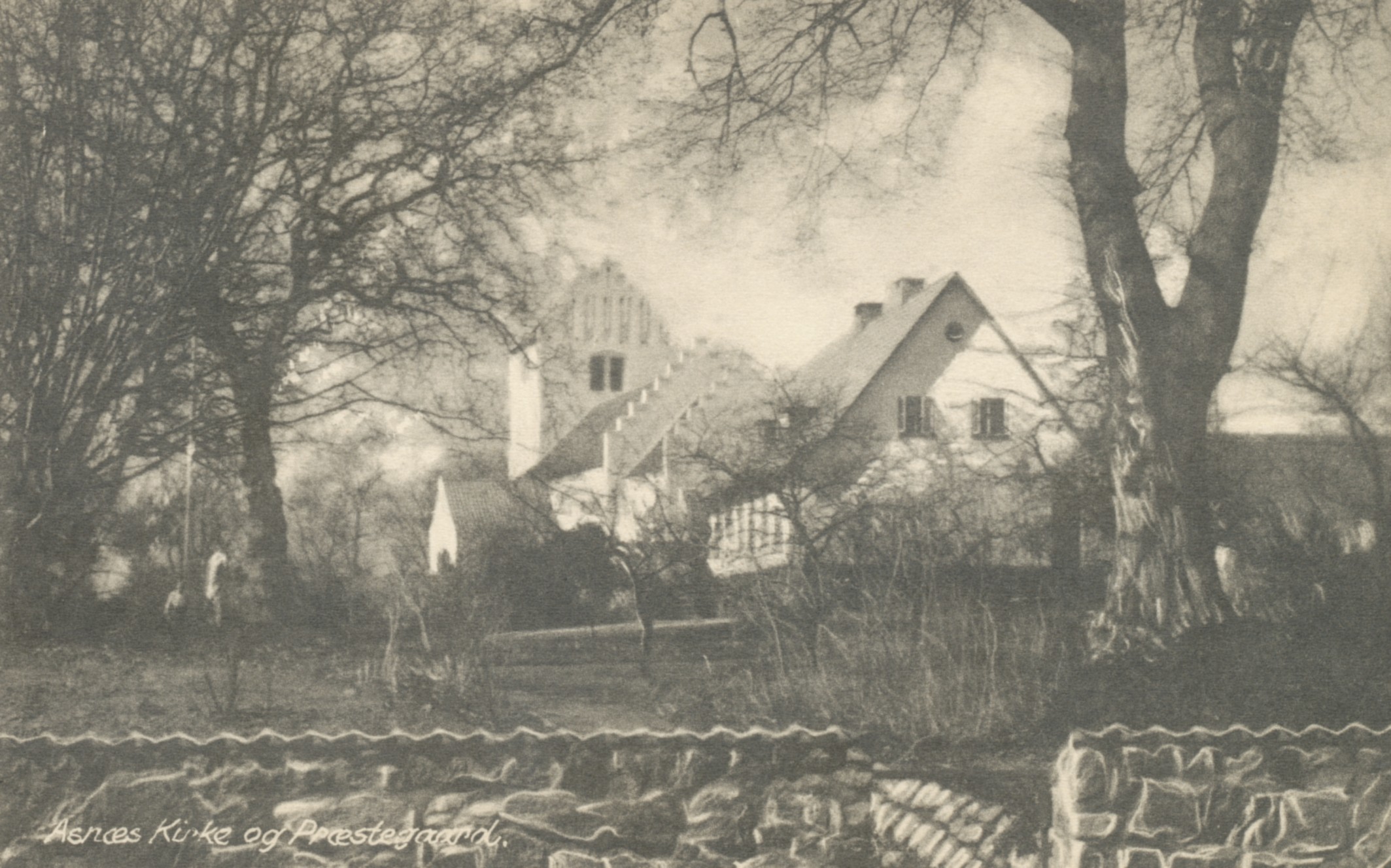 Asnæs Præstegård og kirken - ca. 1940 (B7947)