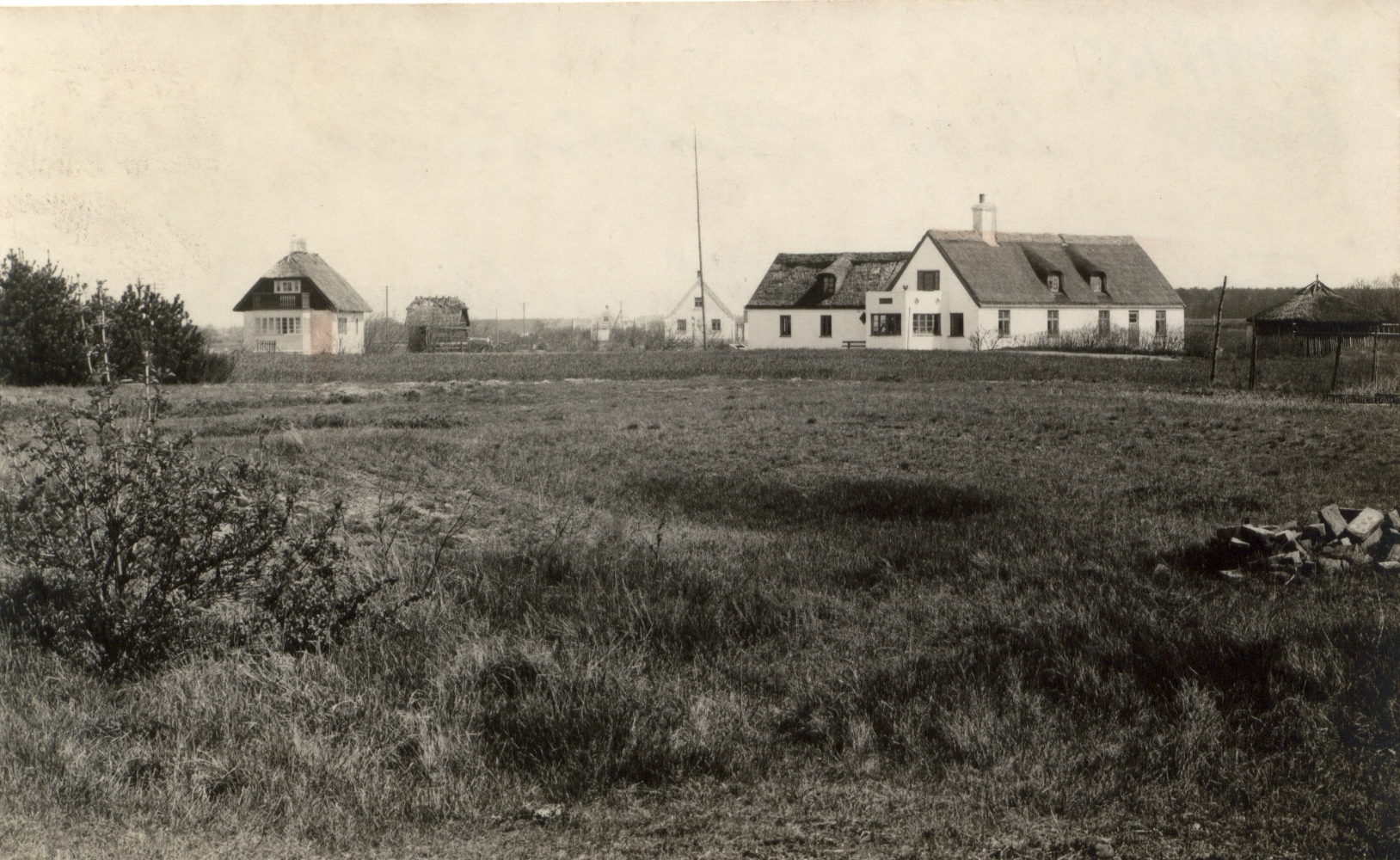 Fru Larsens Pensionat, Høve Strand, ca. 1930 (B1387)