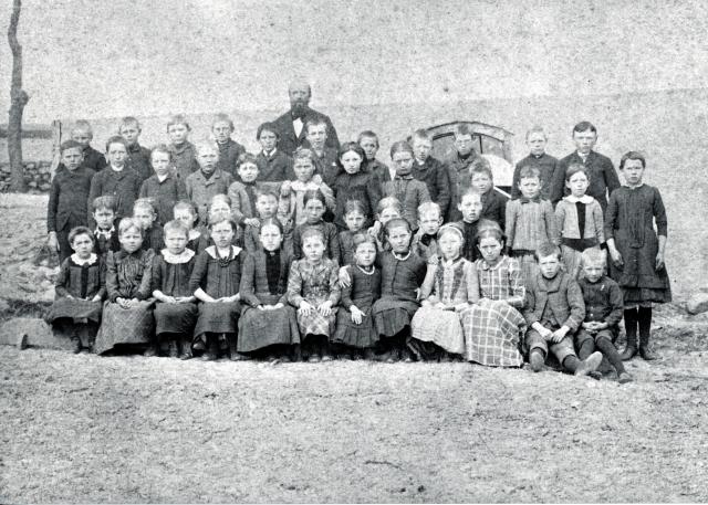 Ellinge Skole - ca. 1890 (B8787)