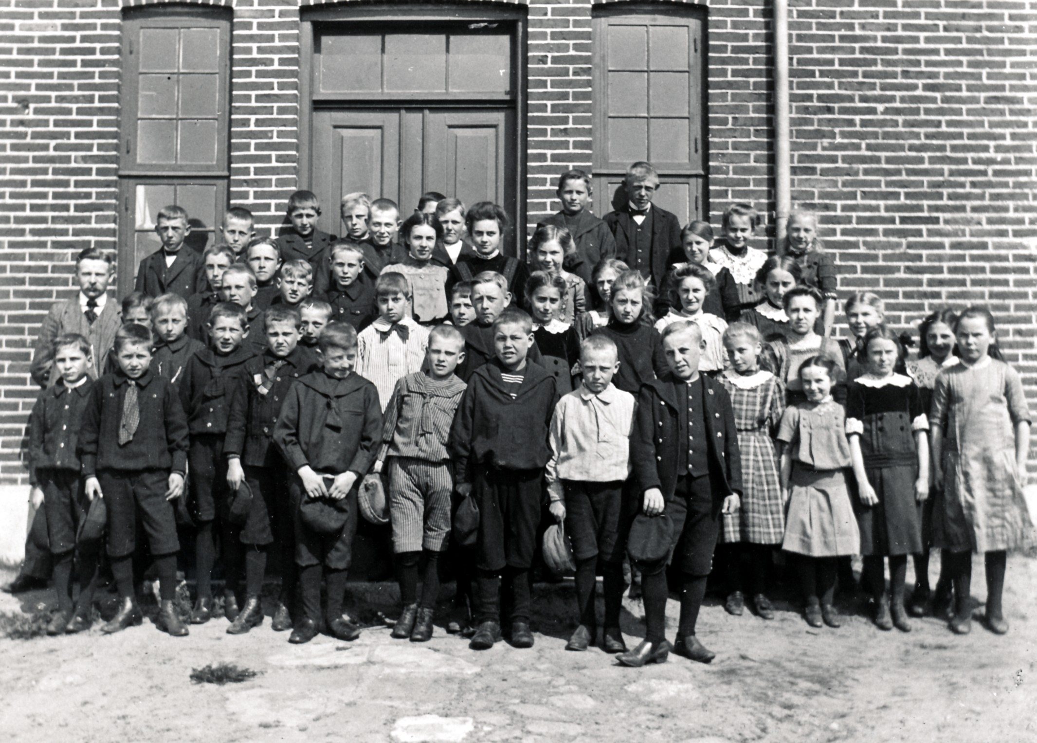Ellinge Skole - 1913 (B8816)