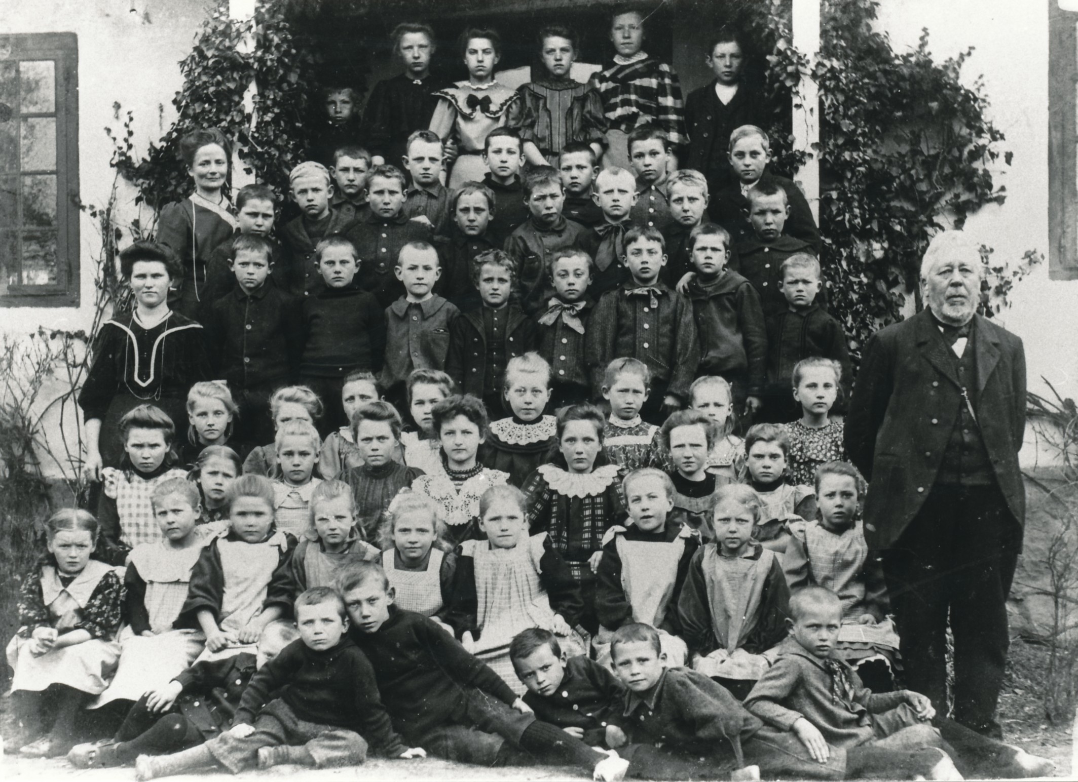 Jyderup Skole - 1908 (B8873)