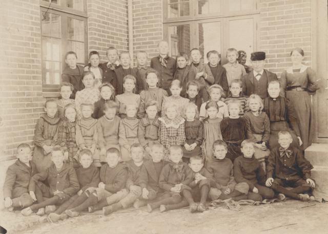Vig Skole - ca. 1910 (B8920)
