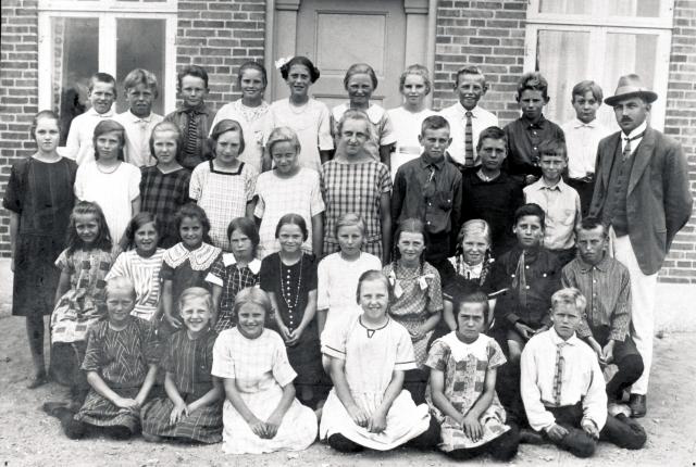 Tengslemark Hovedskole - 1924 (B8924)