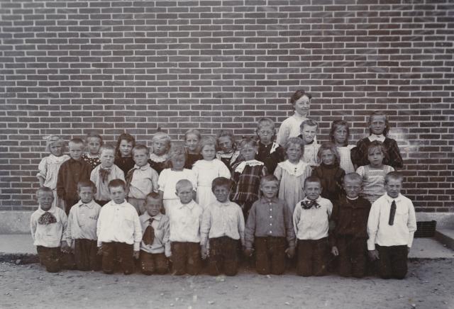 Tengslemark Forskole - ca. 1910 (B8937)