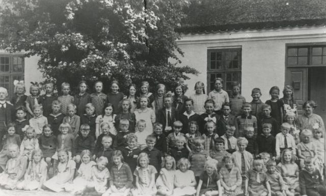 Hørve gamle skole - 1927 (B9387)