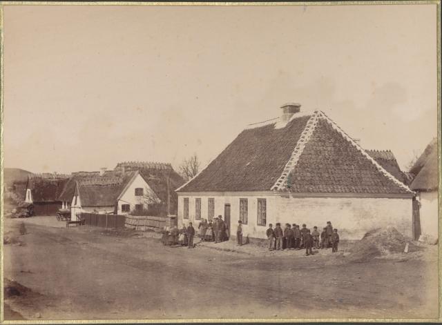 Højby gamle Rytterskole - ca. 1890 (B9630)