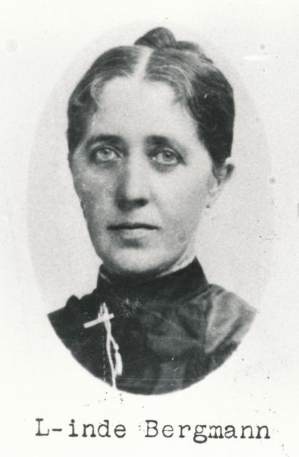 Lærerinde A. J. Bergmann (B9744)