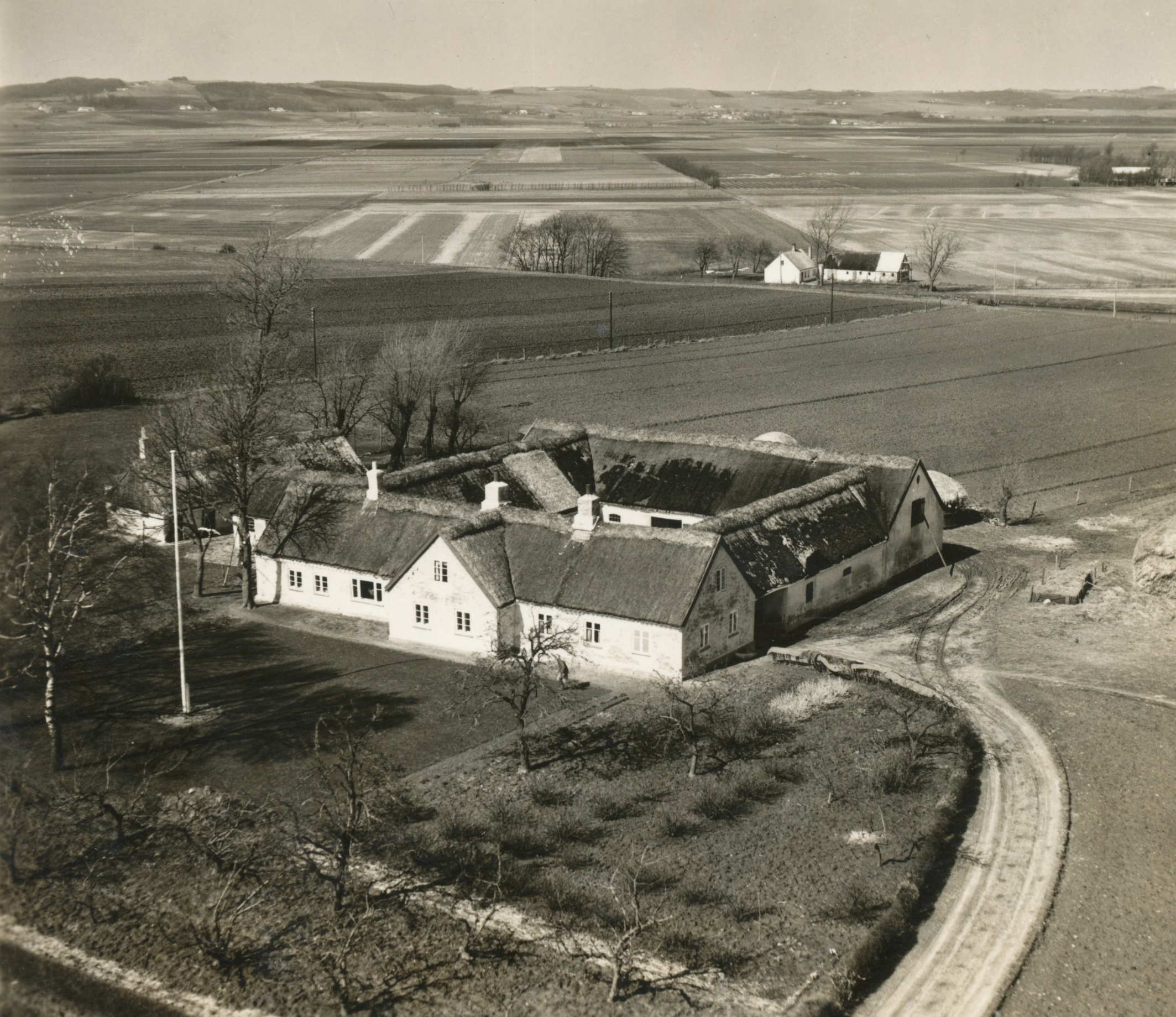 Lillevangsgården - ca. 1948 (B10654)