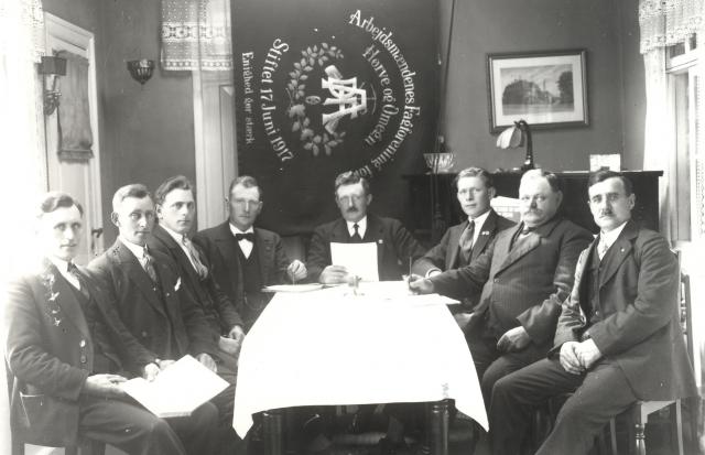 Arbejdsmændenes Fagforening for Hørve og Omegn. Bestyrelsen, juni 1932 (B1695)
