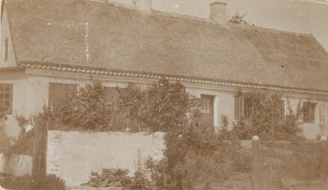 Den gamle skole i Herrestrup - ca. 1900 (B5983)
