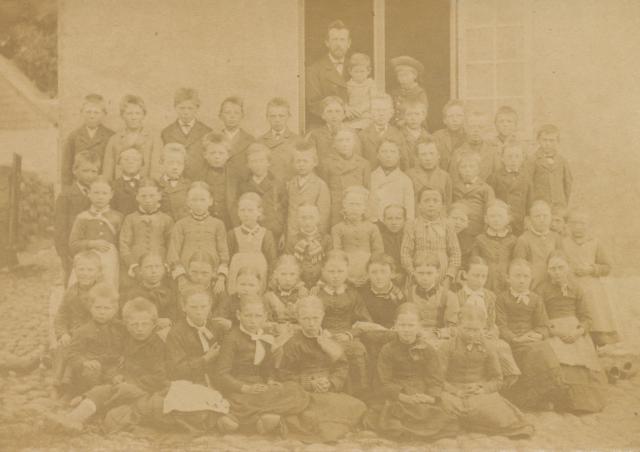 Herrestrup skole - 1883 (B5982)