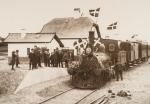 Åbningstoget ved stationen  i Asnæs den 17. maj 1899 (B1923)