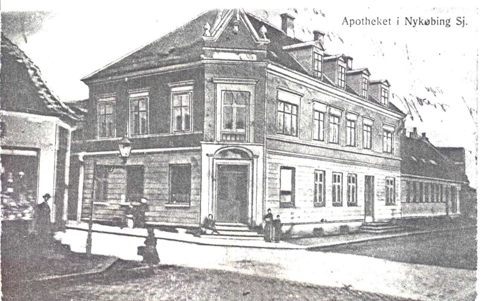 Apoteket i Nykøbing Sj. - ca. 1910 (B90102)