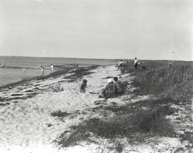 Badeliv ved Høve Strand i 1940'erne (B1165)