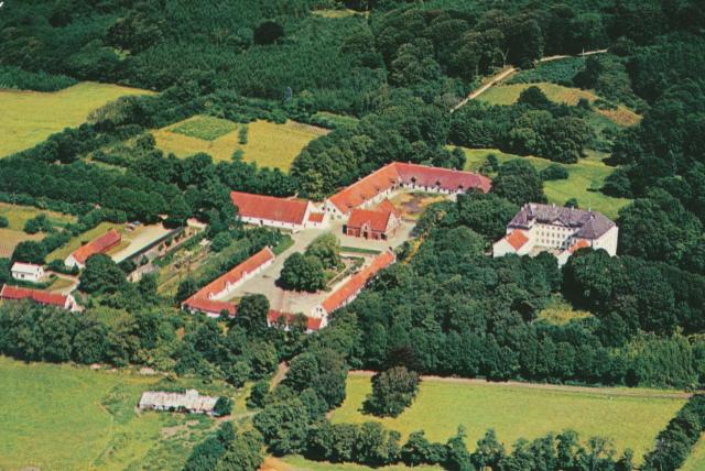 Dragsholm Slot og Hovedgård - 1968 (B2537)
