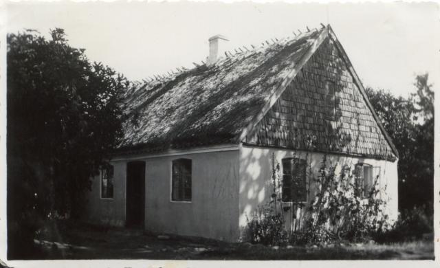 Hus nær Høve Skov omkring 1940 (B1169)