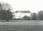 Dragsholm Slot set fra Fruerlunden - ca. 1940 (B2607)