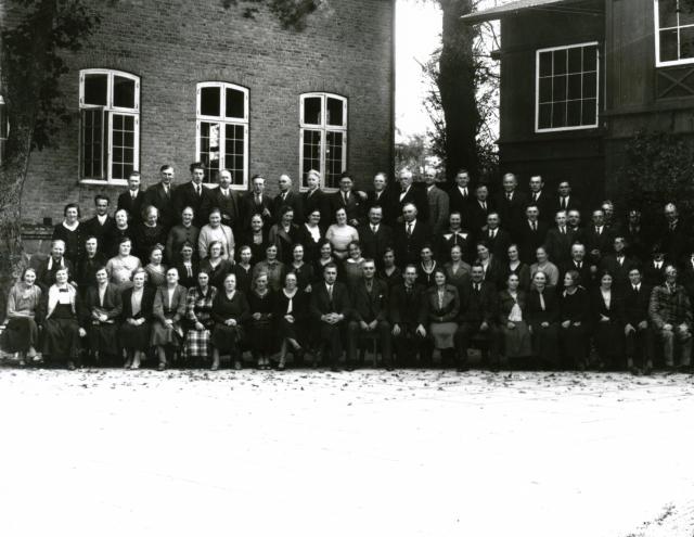 Vallekilde Højskole. Elevmøde ved Efterårsmødet - 1935 (B2690)
