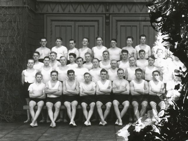 Vallekilde Højskole. Gymnastikhold - 1937 (B2692)