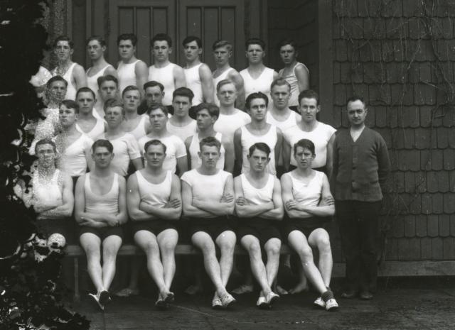 Vallekilde Højskole. Gymnastikhold - 1937 (B2693)