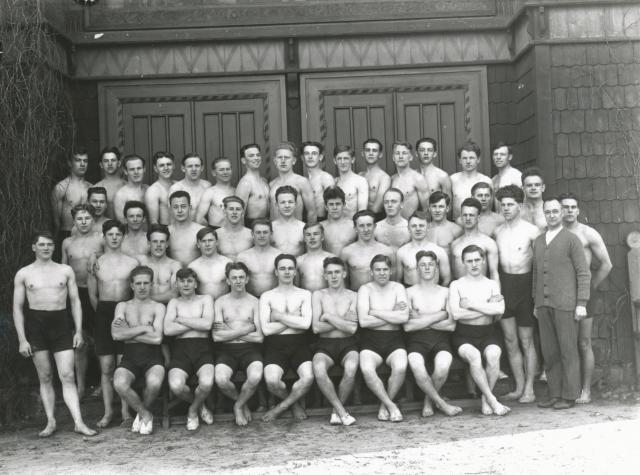 Vallekilde Højskole. Gymnastikhold - 1933 (B2710)