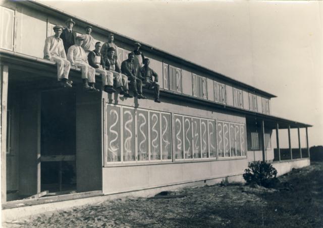 Strandhotel "Sejrø Bugt - Et næsten færdigt Strandhotel - 1933-1934 (B2780)