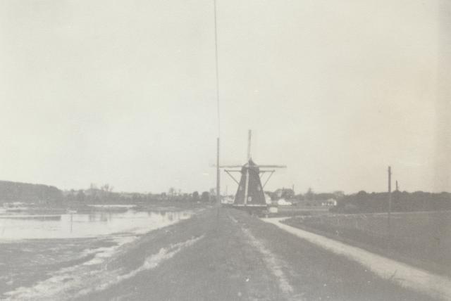 Mølle på Ringholmdæmningen  - ca. 1910 (B90010)