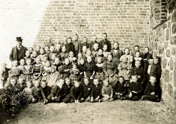Højby gamle skole ca. 1895.jpg