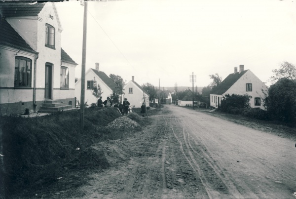 Gl. Nykøbingvej, Svinninge, 1920.jpg