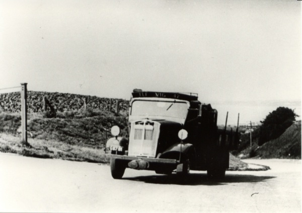 Lastbil med generator 1943.jpg