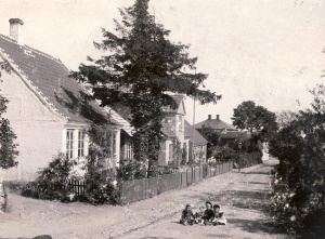 Kirkestræde 1905.jpg