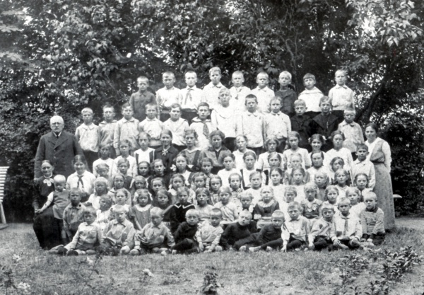 Nr. Asmindrup skoles elever ca. 1918.jpg