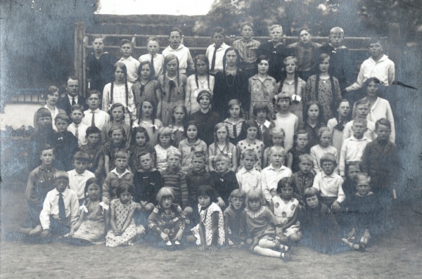 Eskildstrup skole elever 1931-32.jpg