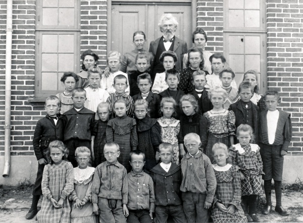 Ellinge Skole elever 1908.jpg