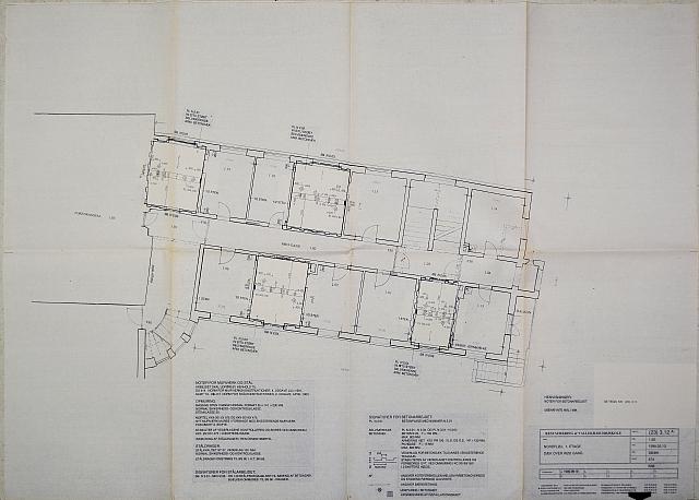 Restaurering af Vallekilde Højskole 1995. Nordfløj 1. etape, dæk over rød gang.