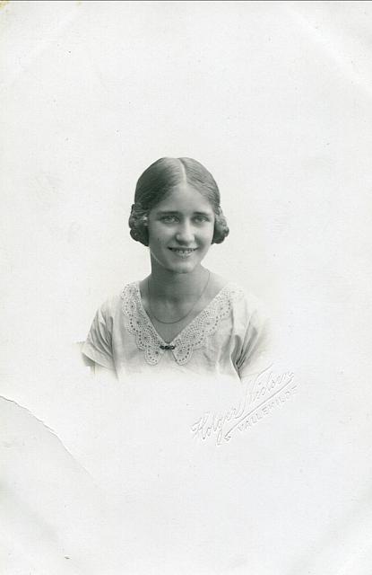 Dagny Nielsen - Sommer 1928 (B13018)