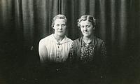 Kristine Jørgensen & Johanne Jensen - Sommer 1920 (B11559)