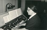 Organist og spillelærerinde Karen (Kanille) Nielsen.1961