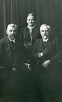 Niels, Maren og Povl Hansen - 1910 (B11608)